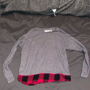 Girls Buffalo Check Plaid Size 7/8 or Medium Waffle Sweater / Shirt